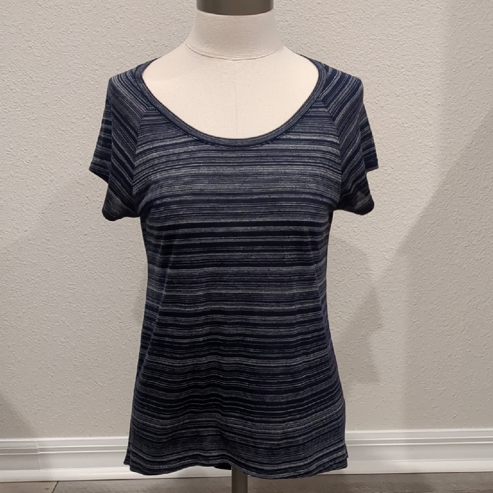✨3 For $30✨Philosophy Navy and White Striped Short Sleeve Top